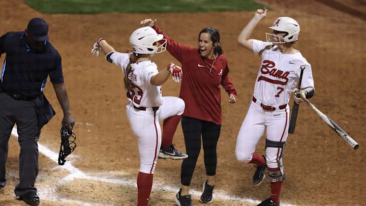 Bloodworth Blasts Game-Winning Home Run over Texas