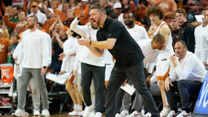 Longhorns at Jayhawks: Game Predictions