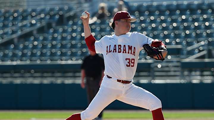 The Extra Point: Alabama Baseball's Pitching Staff Finding Success