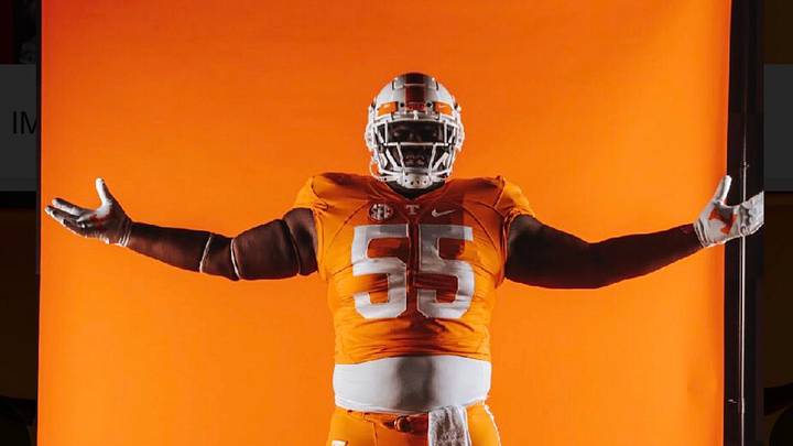 Massive Two-Way Lineman Jamaal Jarrett Impressed With First Look at Tennessee