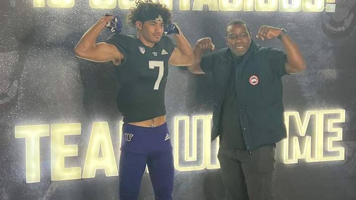 Huskies Use Past Shephard Connection to Offer Tennessee Receiver