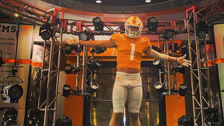 Elite LB Sammy Brown Enjoys Latest Trip to Rocky Top Elite LB Sammy Brown Enjoys Latest Trip to Rocky Top