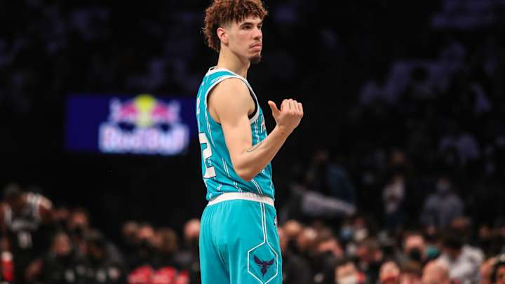 OFFICIAL: Hornets Announce Starting 5 vs Nets