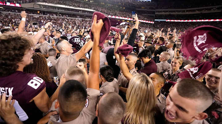 NFL Draft Prospect Jayden Peevy Predicts A&M Will Win the West in '22