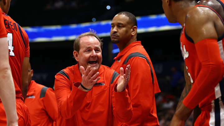 Ole Miss Basketball Falls to Missouri, Ends Season in First Round of SEC Tourney