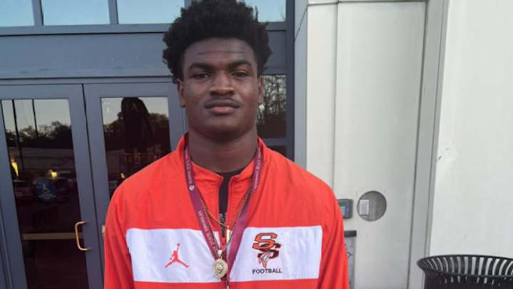 2023 WR Darren "Goldie" Lawrence speaking often with QB commit Chris Parson 2023 WR Darren "Goldie" Lawrence speaking often with QB commit Chris Parson