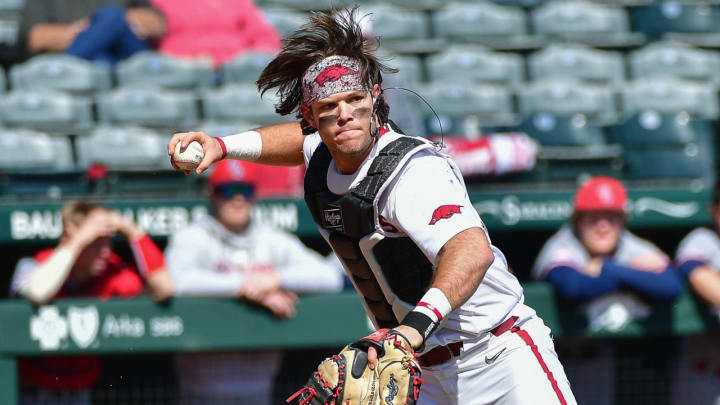 Hogs defeat Grand Canyon in Stillwater, 7-1