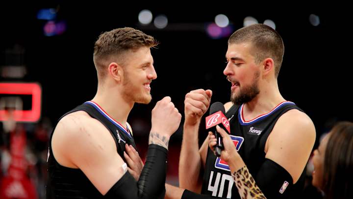 The Shorthanded LA Clippers Deserve Your Respect