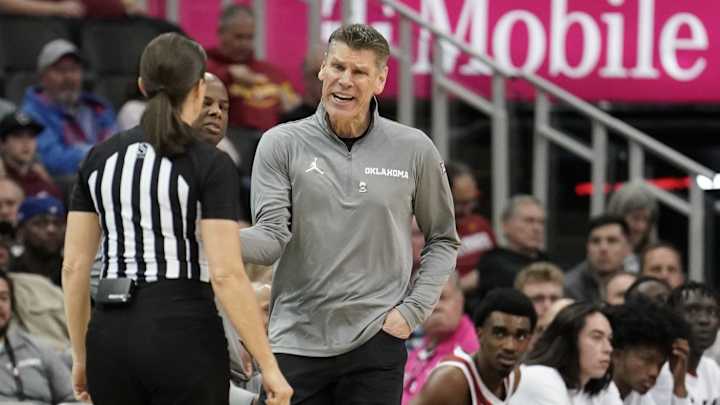Amidst a Changing Landscape, Oklahoma's Porter Moser is Adjusting on the Fly