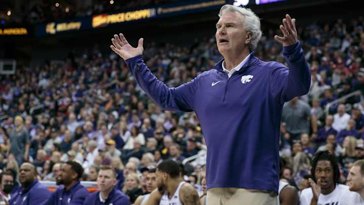 Bruce Weber Resigns from Kansas State