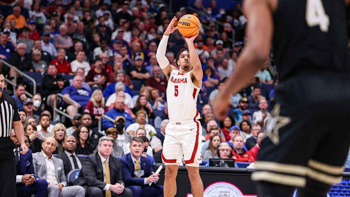 Jaden Shackelford makes the Oklahoma City Thunder Summer League Roster