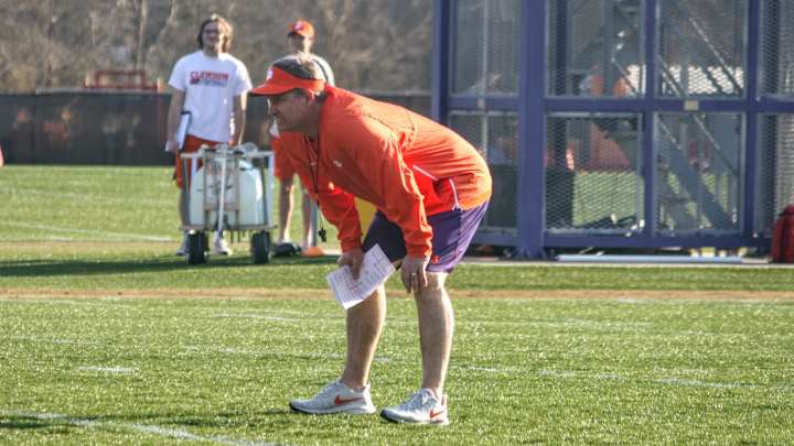 2023 S Robert Billings Was 'In Shock' After Picking Up Offer From Clemson