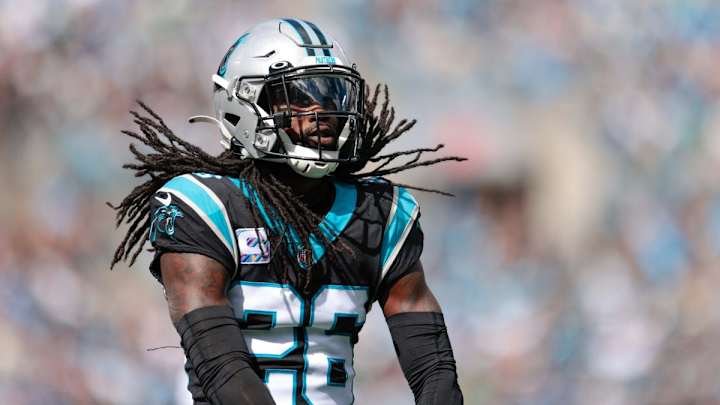 BREAKING: Panthers Re-Sign CB Donte Jackson