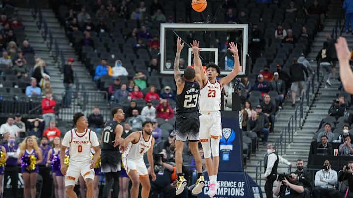 What's Next for the 17-15 UW Basketball Team? What's Next for the 17-15 UW Basketball Team?