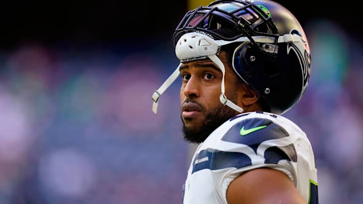 Bobby Wagner Claims Seahawks Didn’t Tell Him He Was Being Released