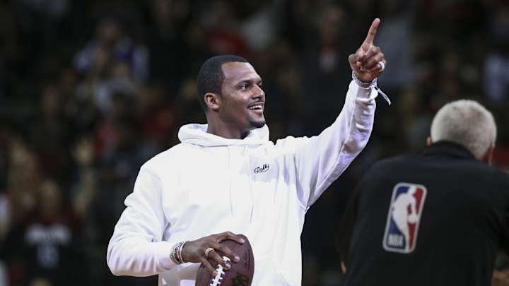 Deshaun Watson Posts First Tweet Following Court Ruling Deshaun Watson Posts First Tweet Following Court Ruling