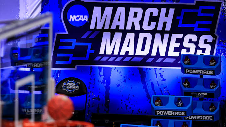 Kansas earns 1 seed in NCAA Tournament Kansas earns 1 seed in NCAA Tournament