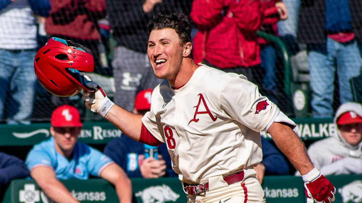 Chris Lanzilli Walks Off Razorbacks' Sweep Over Illinois-Chicago