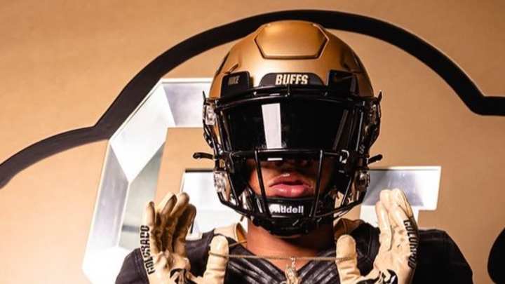 Huskies Go to Mojave Desert Once More to Offer Receiver