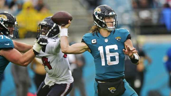 Jaguars Spending Money to Upgrade Trevor Lawrence's Pass-Catching Weapons
