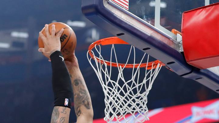 Thunder Drop Sixth Consecutive as Hornets Make 20 Triples
