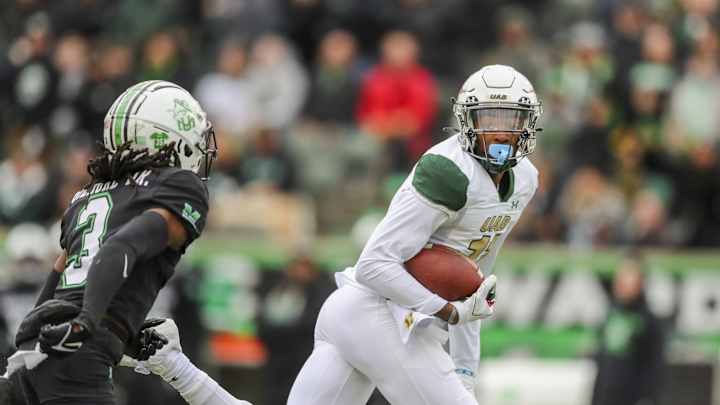 Names to Watch in Transfer Portal for WVU