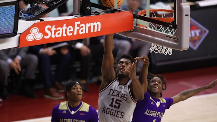 Aggies Hoops vs Oregon, NIT 2nd Round: How to Watch, Betting Lines, Odds