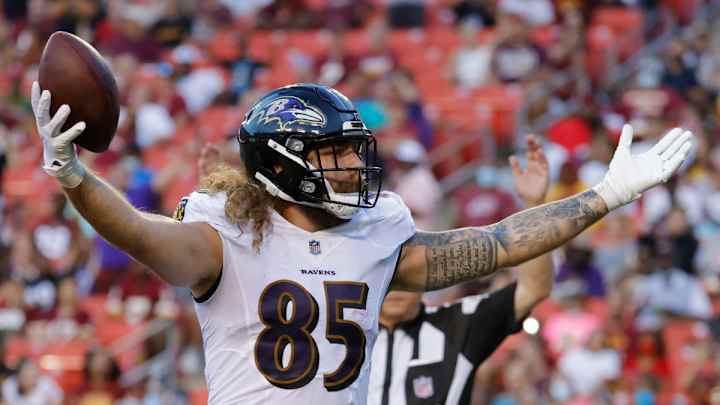 Report: Broncos Sign TE Eric Tomlinson to One-Year Contract