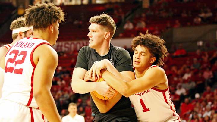 Oklahoma Rolls Past Missouri State in NIT First Round Oklahoma Rolls Past Missouri State in NIT First Round