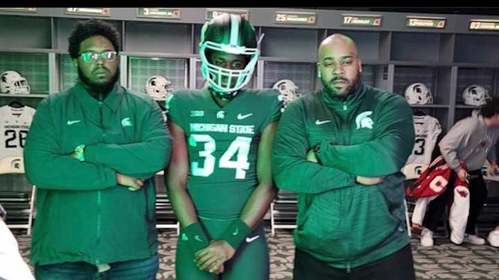 Michigan State in the 'Top 12' for four-star 2023 defensive lineman Enoh Etta Michigan State in the 'Top 12' for four-star 2023 defensive lineman Enoh Etta