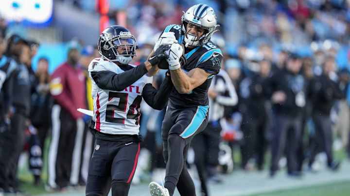 Panthers Re-Sign WR Brandon Zylstra