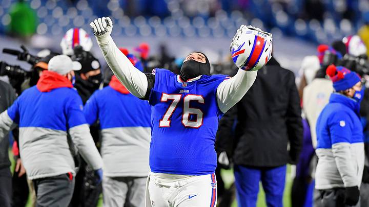 Why Jon Feliciano is Excited About Playing Center for Giants Why Jon Feliciano is Excited About Playing Center for Giants