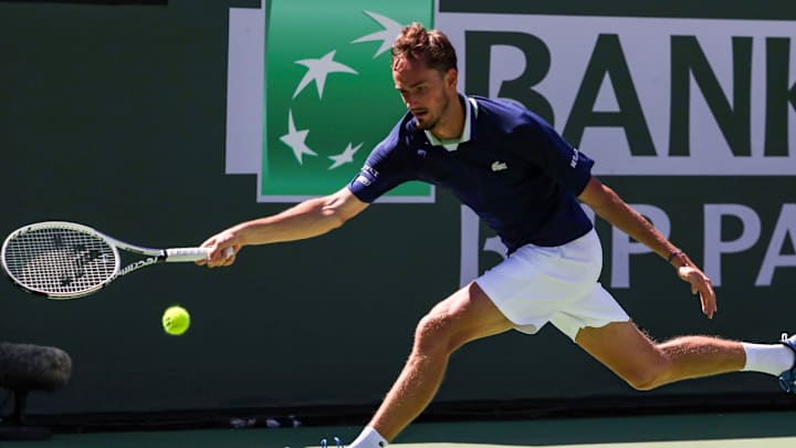 British Government Wants Daniil Medvedev to Denounce Putin to Avoid Wimbledon Ban