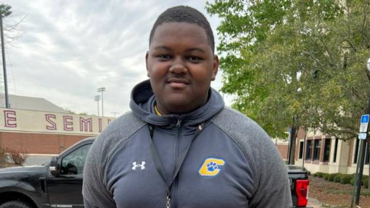Mike Norvell personally offers 2024 OT Barry Walker