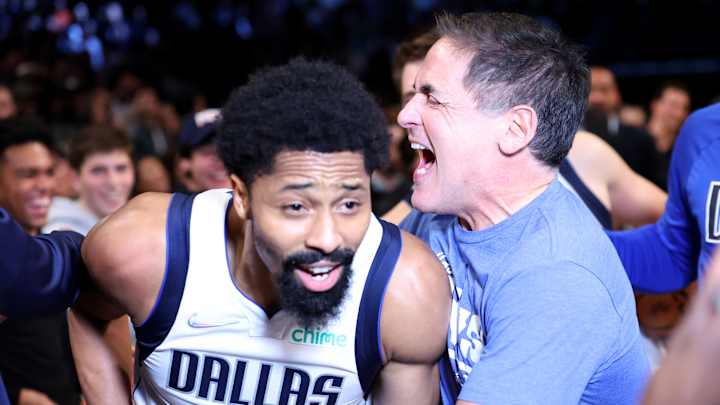 Mavs Miracle: Spencer Dinwiddie Providing Big Shot(s) in Arm