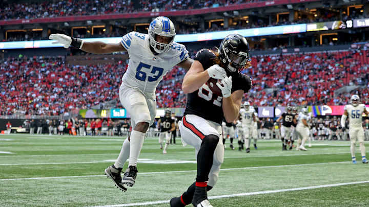 Bengals Find Tight End, Sign Hayden Hurst to One-Year Deal