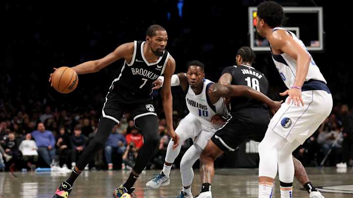 Mavericks' Double-Teams Flustered Nets' Kevin Durant