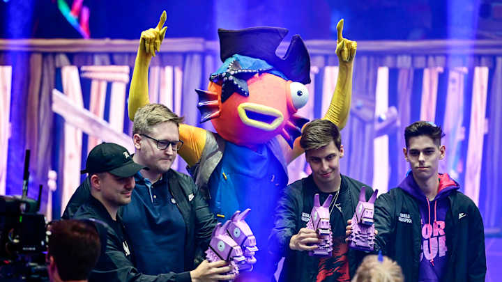 Player Ratings to the Theme of Forts