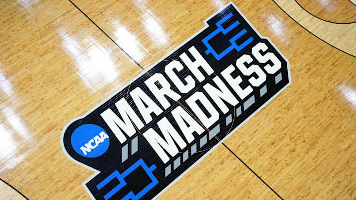 Postcard from San Diego: Sights from the Media Shuttle