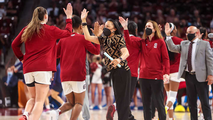 South Carolina Sets Women’s NCAA Tournament Record for Fewest First Half Points Allowed