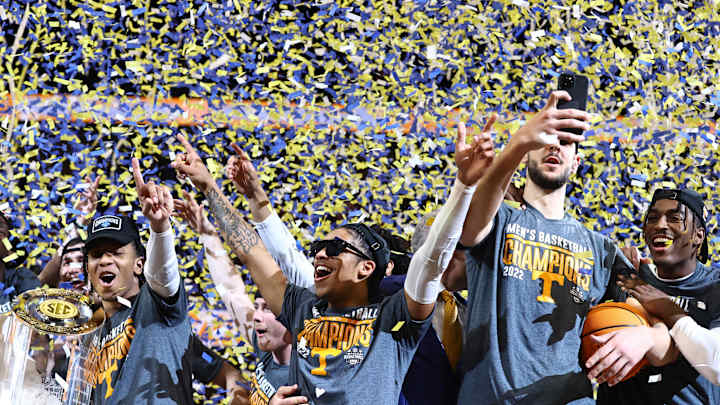 'Zakai Being Zakai': The Story Behind Zakai Zeigler's Decision to Wear Sunglasses When Cutting Down the Nets in Tampa