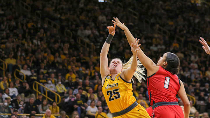 Video & Transcript: Iowa Rolls Illinois St.