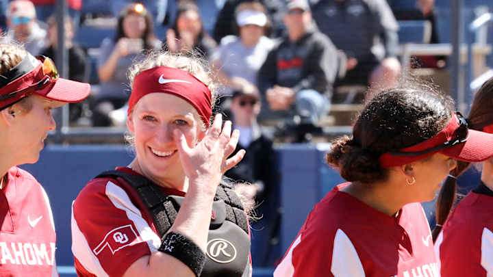 Oklahoma's Lynnsie Elam Gets Big 12 Award Oklahoma's Lynnsie Elam Gets Big 12 Award