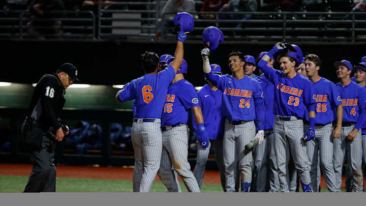 No. 9 Florida Cranks Five Home Runs in 13-6 Victory Over Alabama