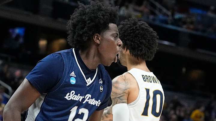 No. 15 Saint Peter’s Keeps Dancing Into Sweet 16 After Topping Murray State