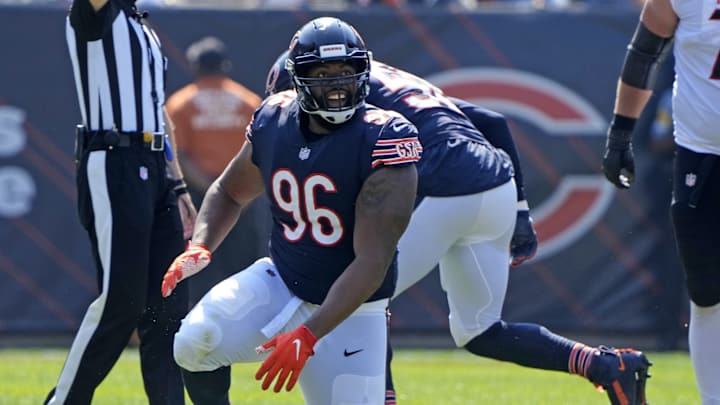 Browns Targeting Akiem Hicks? Browns Targeting Akiem Hicks?
