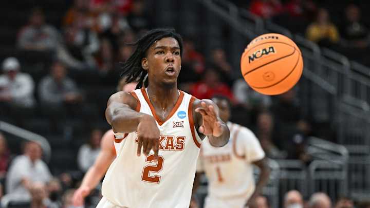 Texas Guard Marcus Carr Says He's Returning Next Season Texas Guard Marcus Carr Says He's Returning Next Season