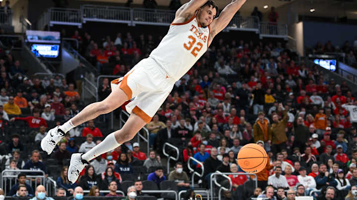 Christian Bishop Returning to Longhorns Next Season Christian Bishop Returning to Longhorns Next Season