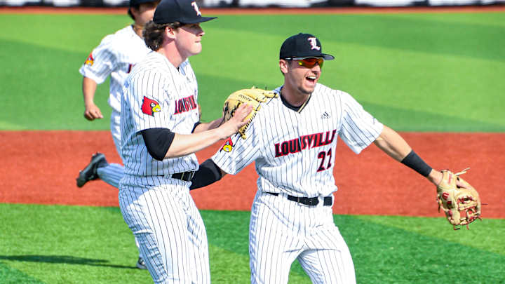 Humphrey's Homer Secures Louisville Sweep vs. Notre Dame Humphrey's Homer Secures Louisville Sweep vs. Notre Dame