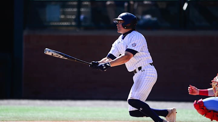 Auburn baseball is ranked in Baseball America top 25 Auburn baseball is ranked in Baseball America top 25